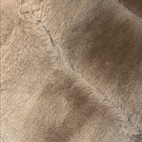 FN With Love Faux Fur Coat - Mocha - Picture 5 of 7